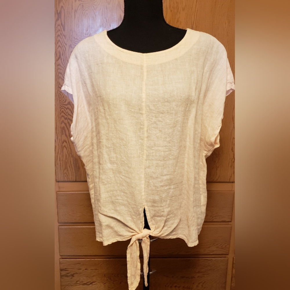 Gauze Spring/ Summer Top. Light peach.Casual. Size L. Never worn.